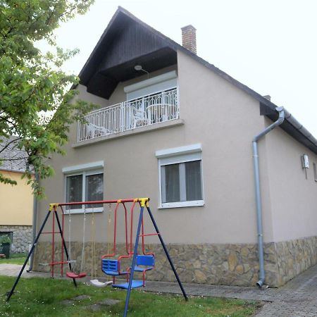 Holiday Home In Fonyod/Balaton 38001 Luaran gambar