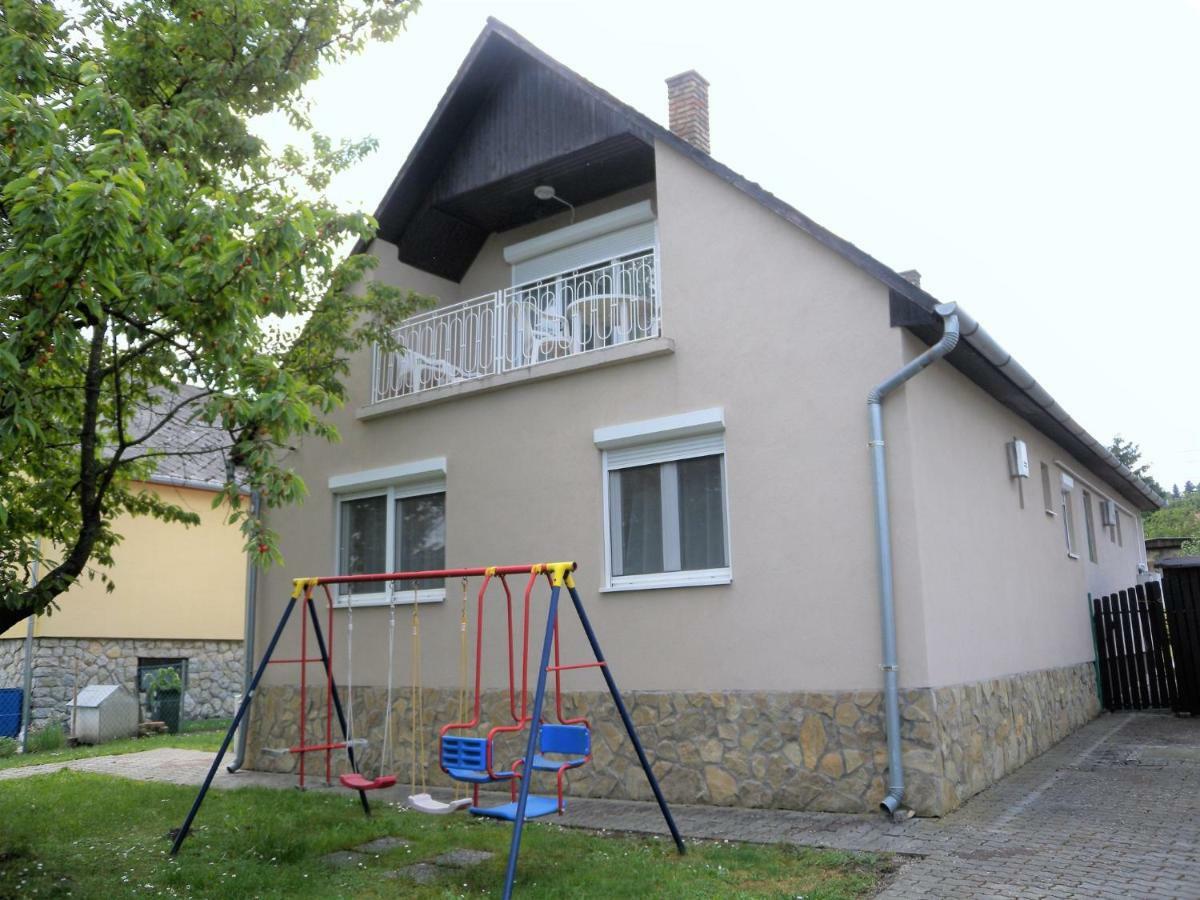 Holiday Home In Fonyod/Balaton 38001 Luaran gambar